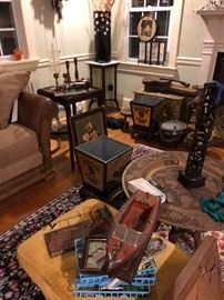 Many ship models and dioramas 