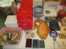 PLATES AND HOUSEHOLD