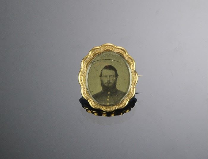 Gold Filled Civil War Photo Brooch