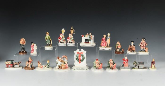 (20) Sebastian Miniatures Christmas Pieces Plus