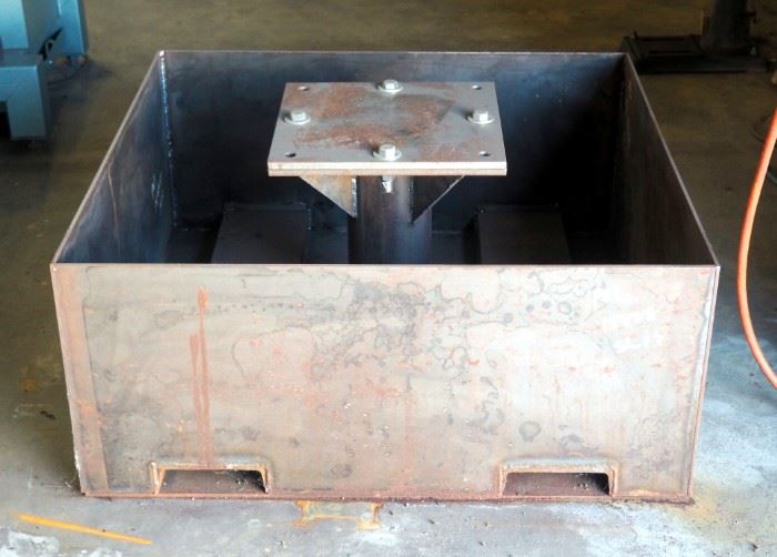 Custom Steel Plate Box With Fork Lift Slots