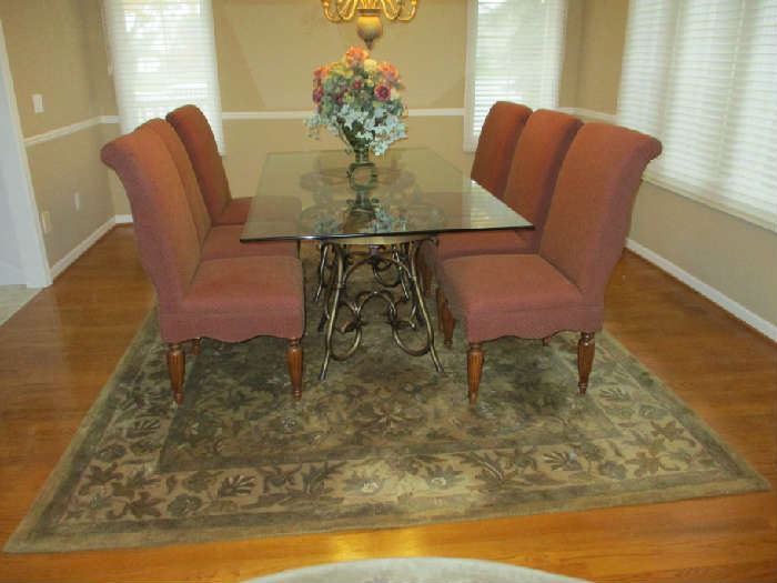 GLASS TOP DINING TABLE W/6 UPHOLSTERED CHAIRS, AREA RUG