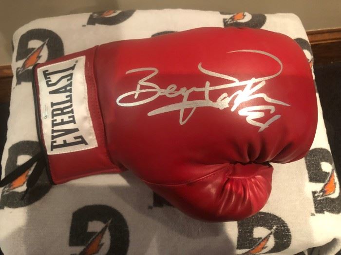 AUTOGRAPHED BOXING GLOVE