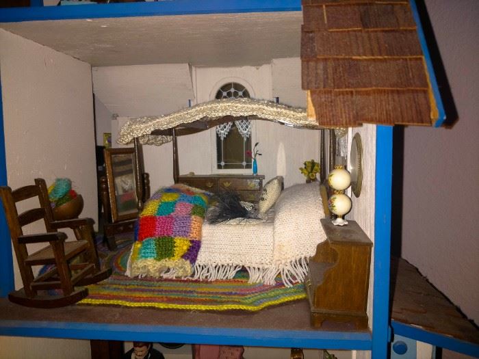 Doll house bedroom master