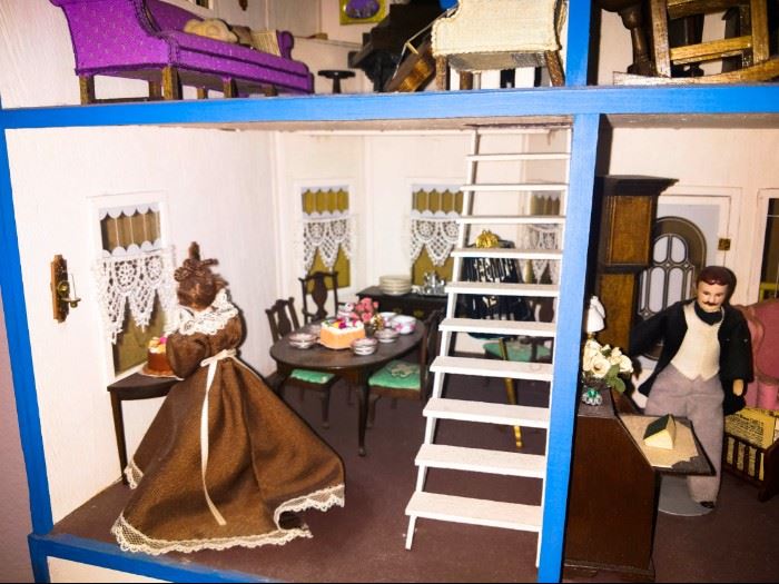 Doll house parlor
