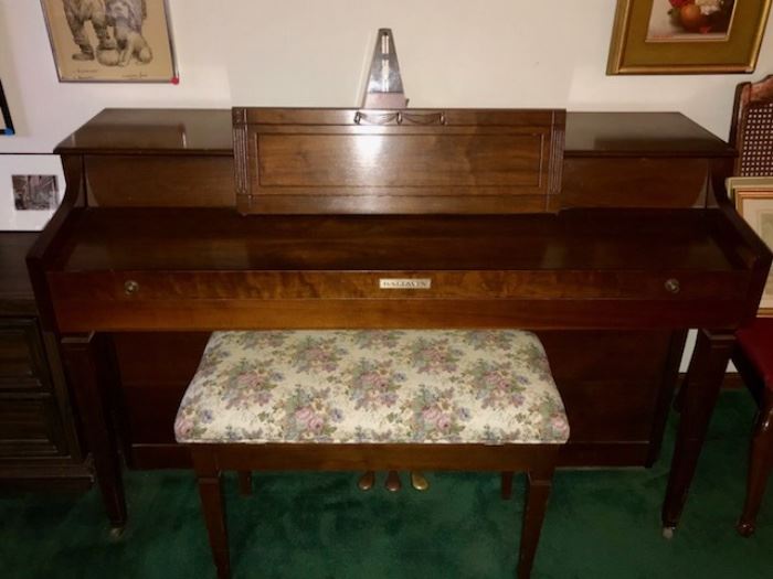 Baldwin piano with stool