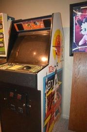 Mission Command Arcade Game by Atari Inc., licensed by Sega by Rob Fulop, 1980 - Great Machine.