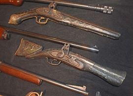 Flintlock Antique Pistols
