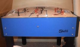 Shelti Bubble Hockey Game
