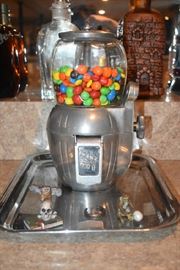 Rounded Metal Vintage Gumball