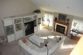 Overview Living Room Entertainment area, the one art glass item in corner by window is not being sold.