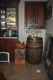 Vernos Barrel Wood Coors and Atlas Boxes