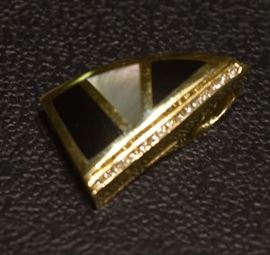 Diamond Pearl Onyx Pendant
