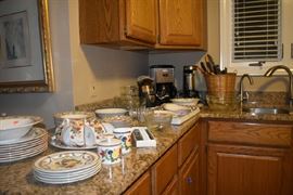 Dish Set, New In Box Small Appliances Gevalia