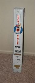 Lucky Strike Coin Op Machine