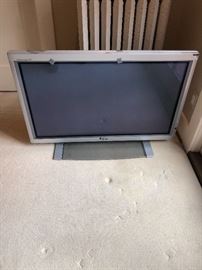 Fujitsu 42/50 plasmavision tv for sale asking $50 model number P42HHA10WS
