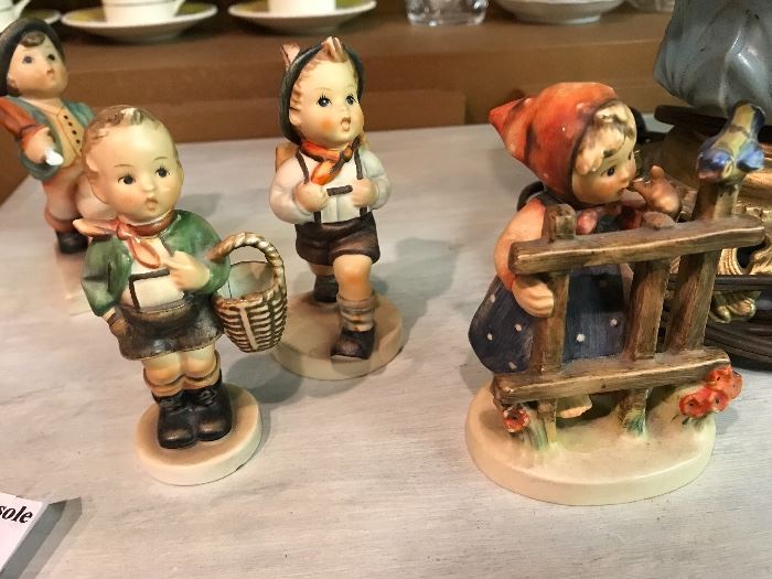 Hummel figures 