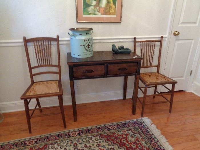 small entry table w/2 matching chairs