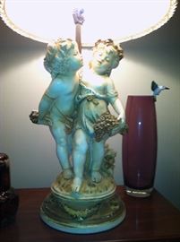 Figurine lamp