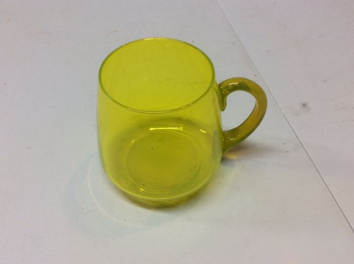 Yellow Vaseline mugs, set of 6