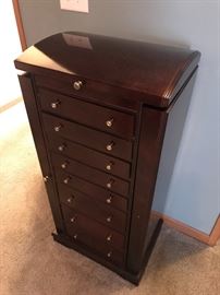 Large floor jewelry case