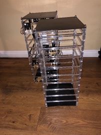 Many jewelry display pieces