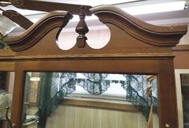 Mahogany Broyhill Mid-Century Hall Tree 