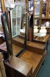 Vintage Mahogany Triple Mirror Vanity