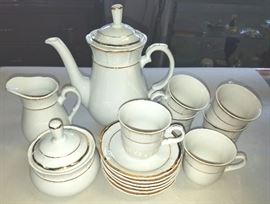 Vintage "Thun" Tea Set