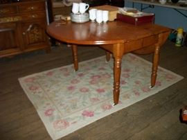 oak drop leaf table 75.00
