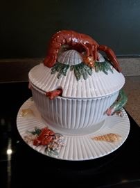 Decorative Lobster Bowl with Cover