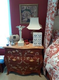 Ethan Allen Bedside Tables, Decor, Lamp