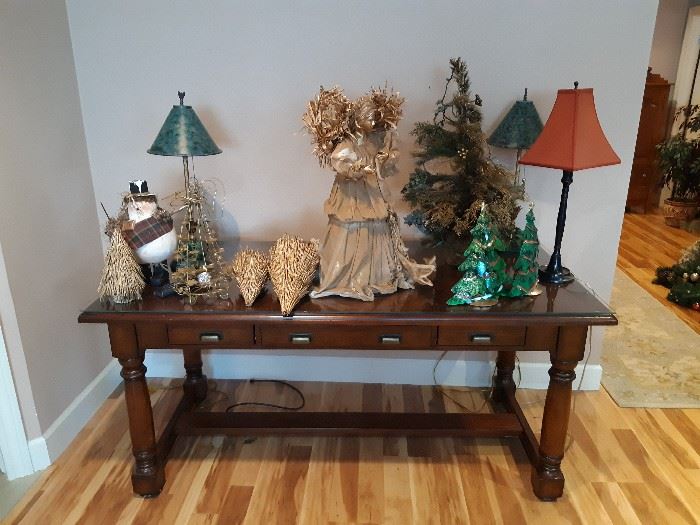 Long Area Side Table, Christmas Decor, Lamps