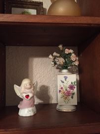 Nic Naks Bric a Brac