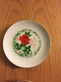 Collectible Plate Floral