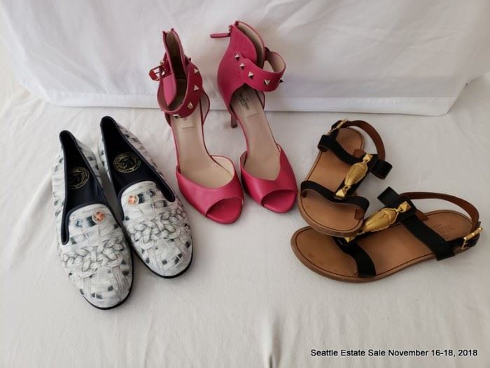 Animas Code Kelly Slipper, Valentino Heels