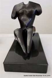 Vintage Art Deco patinated Bronze figural sculpture