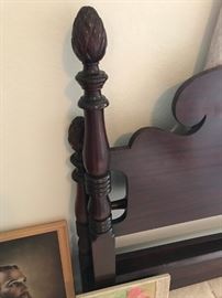 4 Poster Bed Pineapple Finials