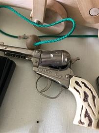 Old Daisey Cap Gun