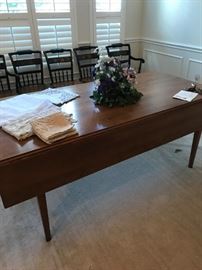Great Dropleaf Table