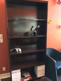 3 BOOK SHELVES