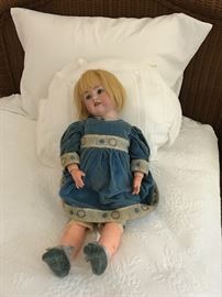 ANTIQUE DOLL