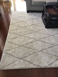 LG. WOOL RUG