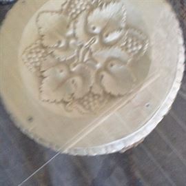 TOP MEDALLION THE INLAID TOP
