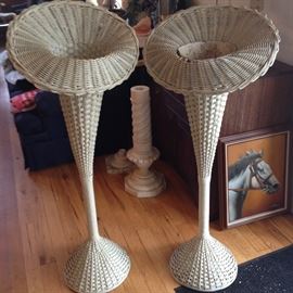 WICKER PLANTERS