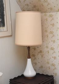 Mid Century Modern Table Lamps (there are a pair of these)