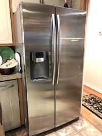 SAMSUNG Side-by-Side Stainless Refrigerator Model: #RS265TDRS
