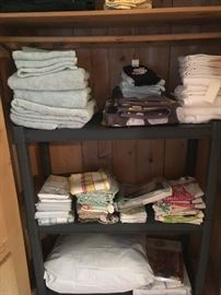 Brand new Tommy Bahama bath and hand towels