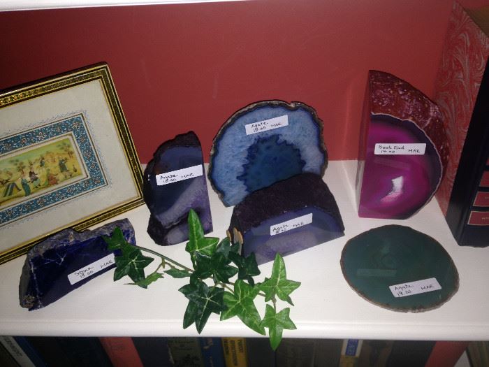Colorful geodes
