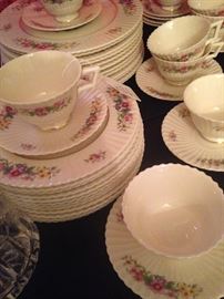 Large amount of Lenox "Sonnet" china